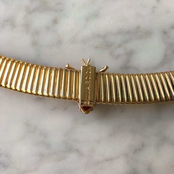 Tubogas Bee Necklace - Picture 2 of 4